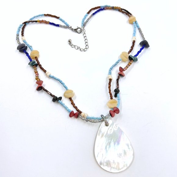 Jewelry - NWOT – Mother of Pearl Teardrop Pendant Seed Bead 16” Silver Tone Necklace